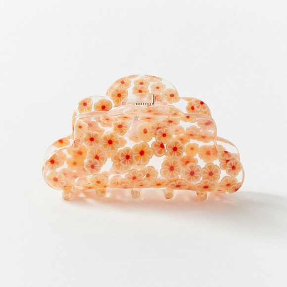 🧿 UO Clear Icon Floral Claw Clip, Orange - Picture 2 of 3